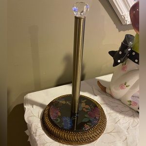 McKenzie Child flower market freestanding paper, towel holder